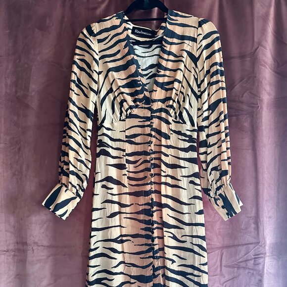 Realisation The Vivienne tiger midi dress - Small - Picture 2 of 6